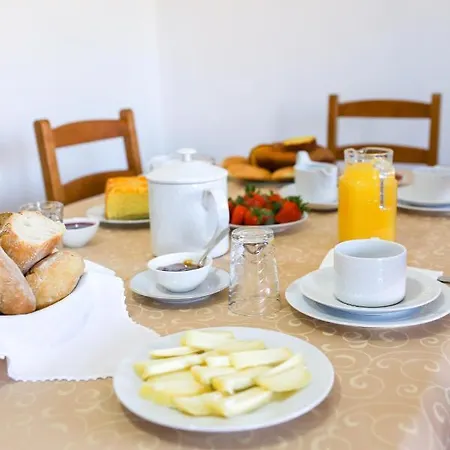 Casa Da Cerca Farm stay Sortelha