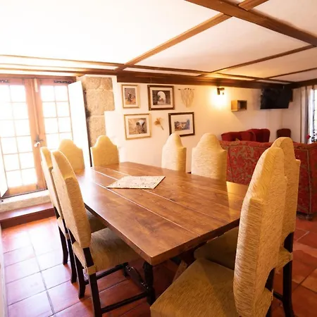 Alojamento de Turismo Rural Casa Da Cerca *