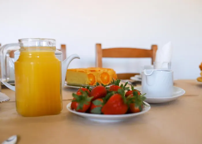 Casa Da Cerca Farm stay Sortelha