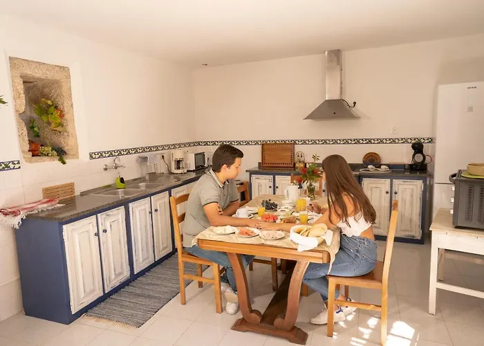 Casa Da Cerca Farm stay *