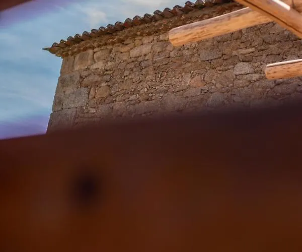 Casa Da Cerca Farm stay Sortelha